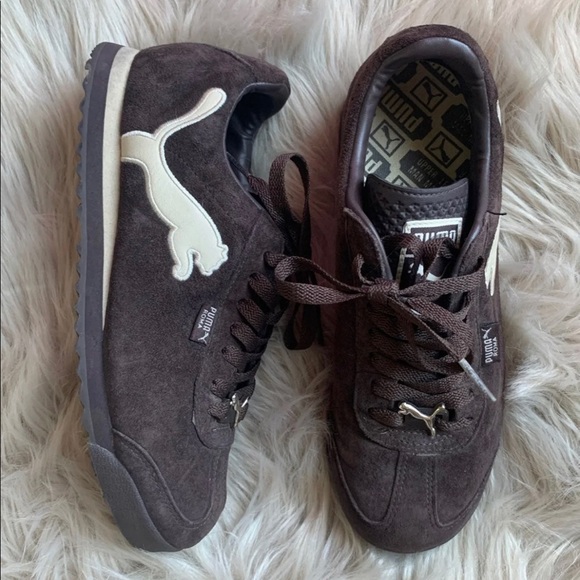 Like NEW Brown Suede Leather Puma Sneakers Sz 7.5 - Picture 1 of 6